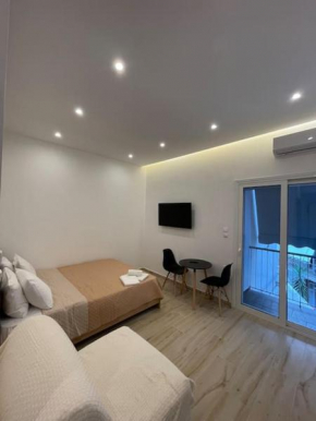 Pangrati-Luxury central cozy studio
